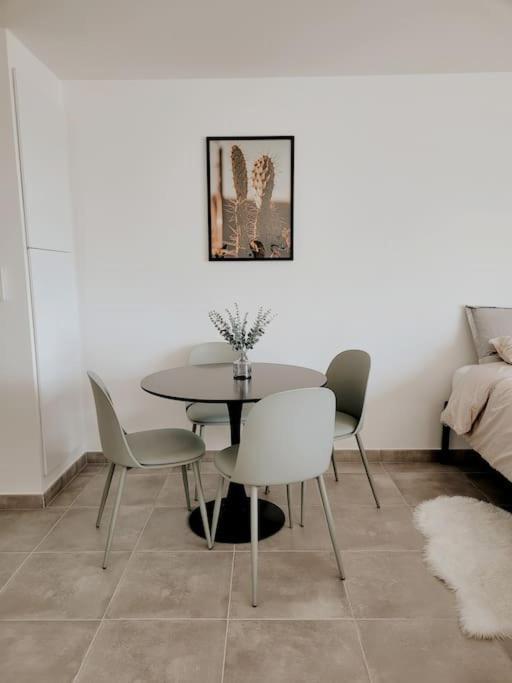 Calme Et Luxe A 5' Gare Et 18' Paris Centre & Cdg Apartment